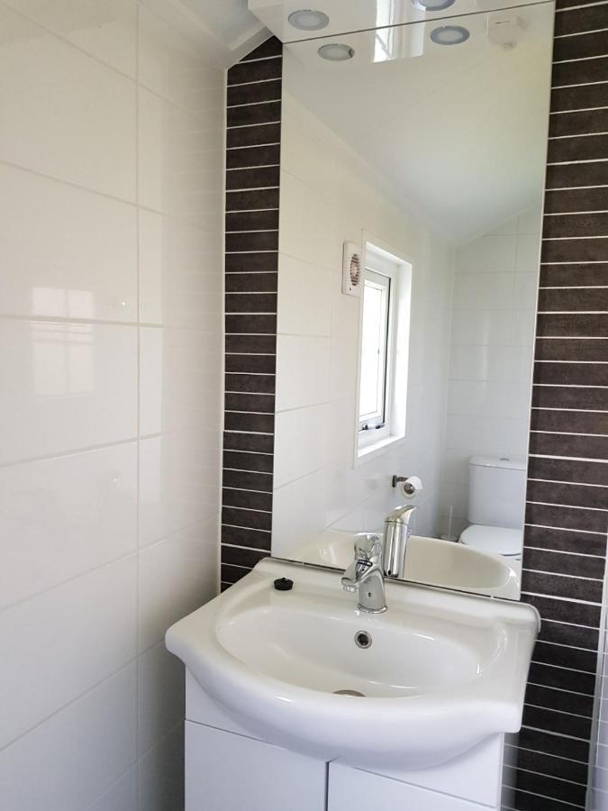De Bijsselse Enk, Noors Chalet 3 นึนชเปท ภายนอก รูปภาพ